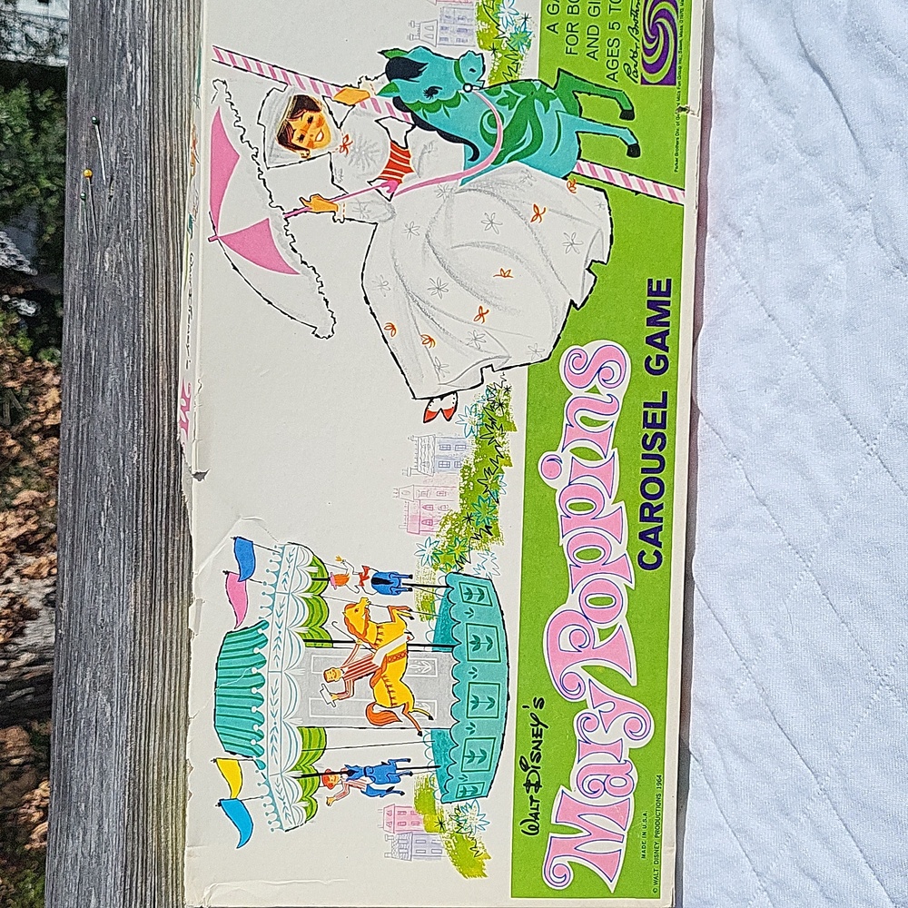 Disney's Mary Poppins Carousel Game - Green and Pink